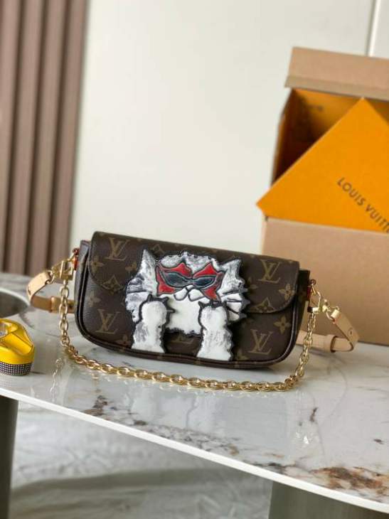 Picture of Louis Vuitton Handbags _SKUfw212757805fw